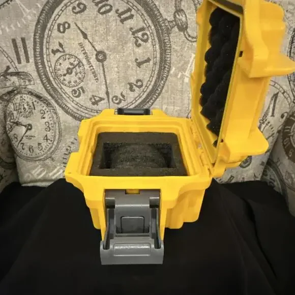 Invicta 1 Slot Dive Impact Yellow Protective Case 🔥 DC1-LTYEL - Picture 4 of 5